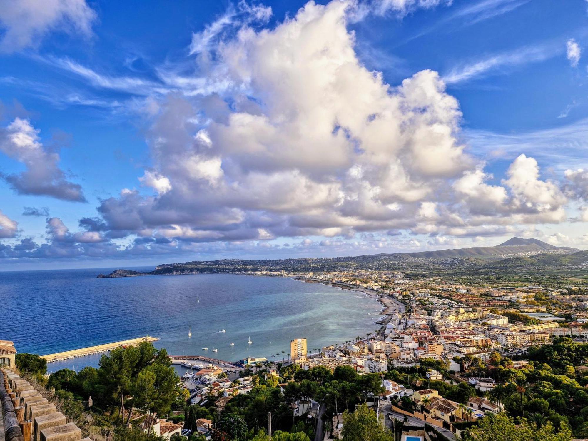 Apartamento, Vistas Al Mar, A 3 Minutos De La Playa Caminando Jávea Buitenkant foto