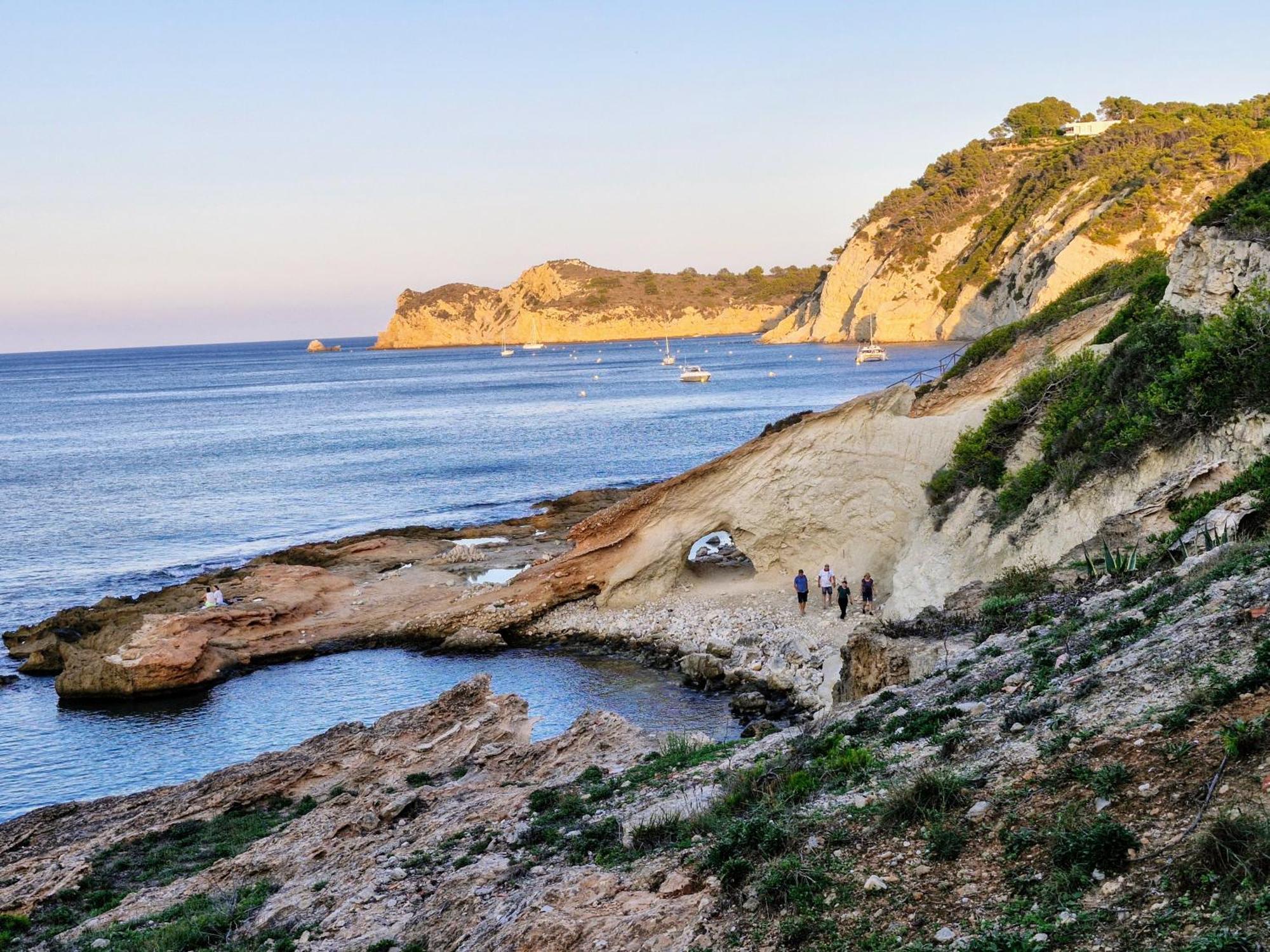 Apartamento, Vistas Al Mar, A 3 Minutos De La Playa Caminando Jávea Buitenkant foto